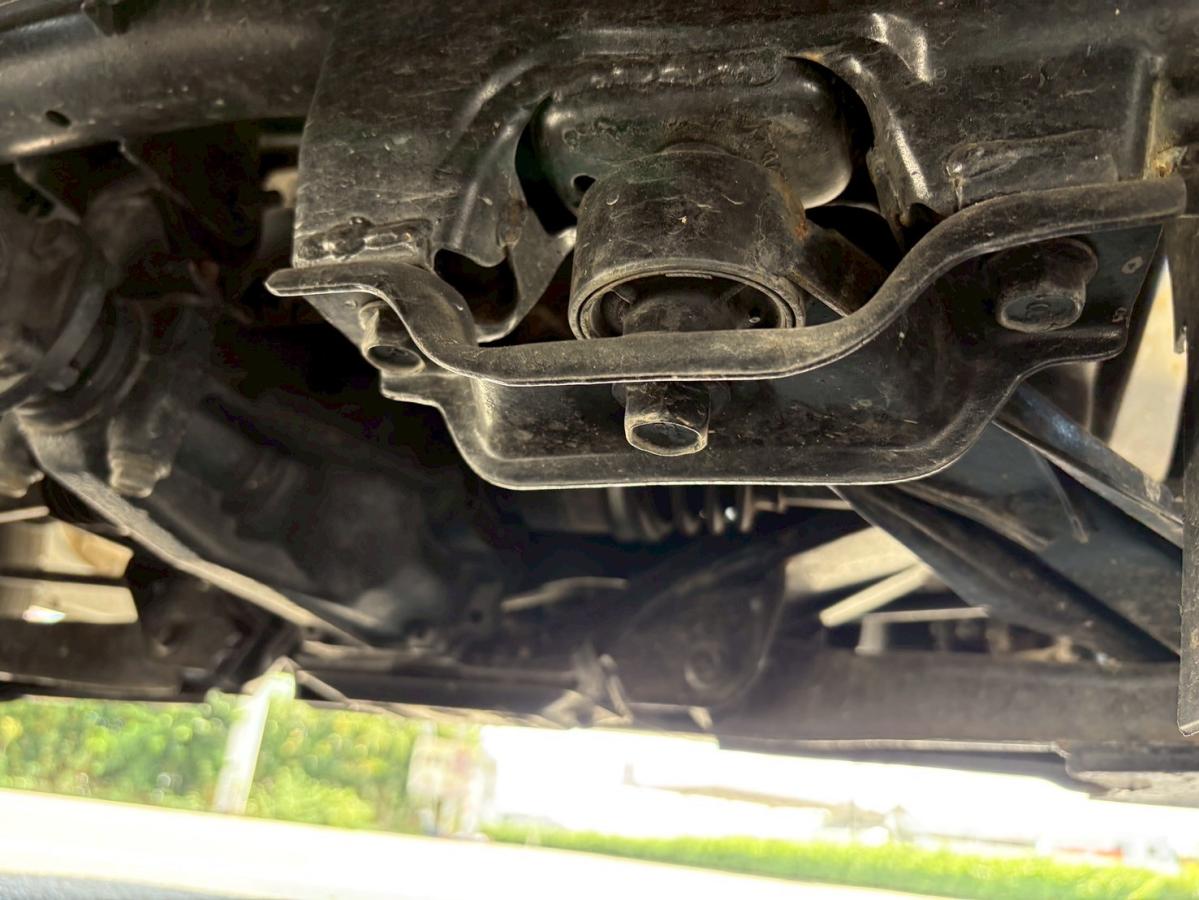 4WDダンプ電動式350kg積載エアコン|中古トラックの販売・買取・査定のアイナビ