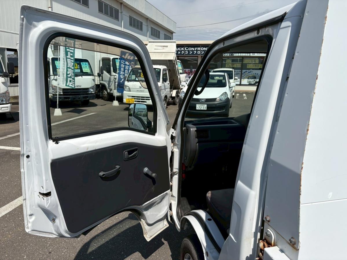 4WDダンプ電動式350kg積載エアコン|中古トラックの販売・買取・査定のアイナビ