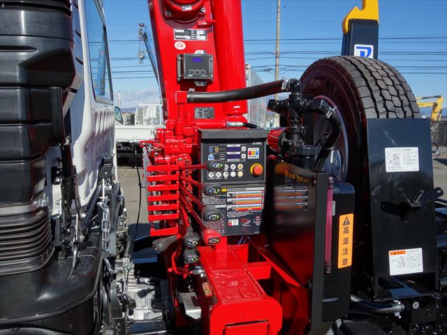 クレーン付アームロール|中古トラックの販売・買取・査定のアイナビ