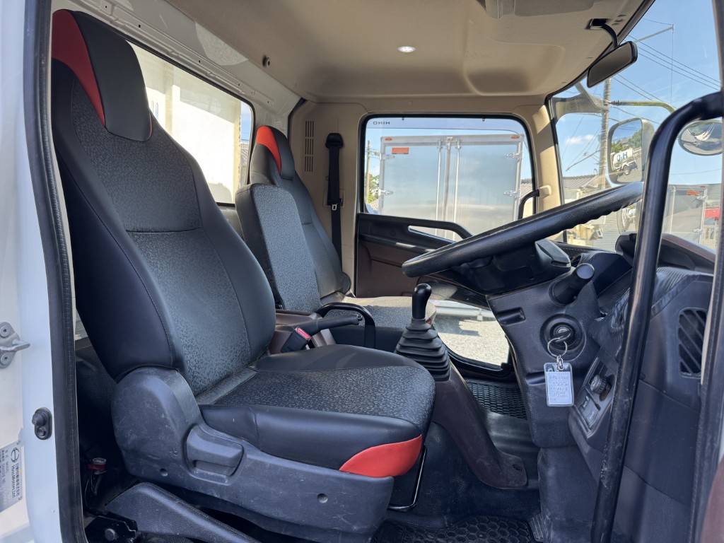 強化ダンプ 新明和|中古トラックの販売・買取・査定のアイナビ