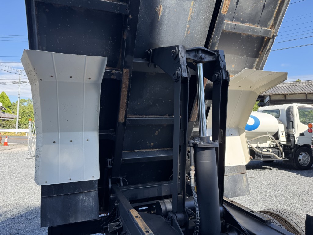 強化ダンプ 新明和|中古トラックの販売・買取・査定のアイナビ