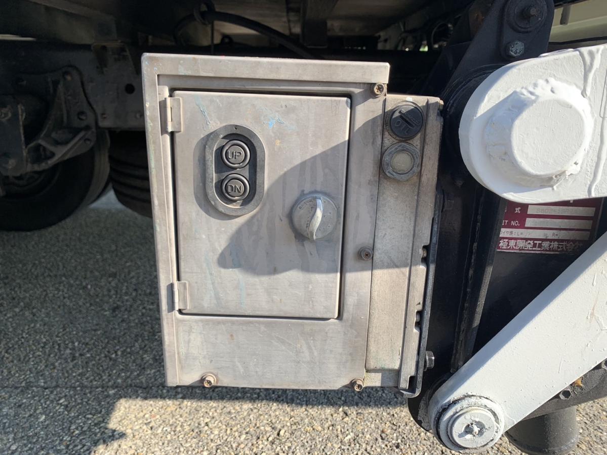 H26年式TKG-NPR85ARワイドロング積載3t検査付P/G付平|中古トラックの販売・買取・査定のアイナビ