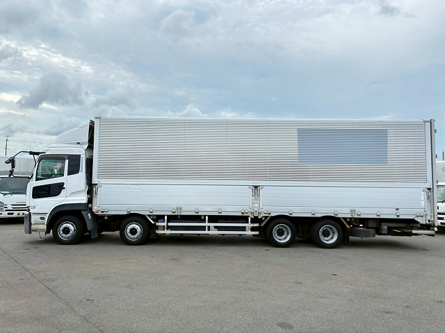 8×44軸低床2デフ後輪エアサス日本トレクスエスコット|中古トラックの販売・買取・査定のアイナビ