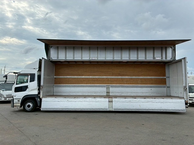 8×44軸低床2デフ後輪エアサス日本トレクスエスコット|中古トラックの販売・買取・査定のアイナビ