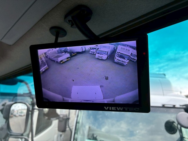 8×44軸低床2デフ後輪エアサス日本トレクスエスコット|中古トラックの販売・買取・査定のアイナビ