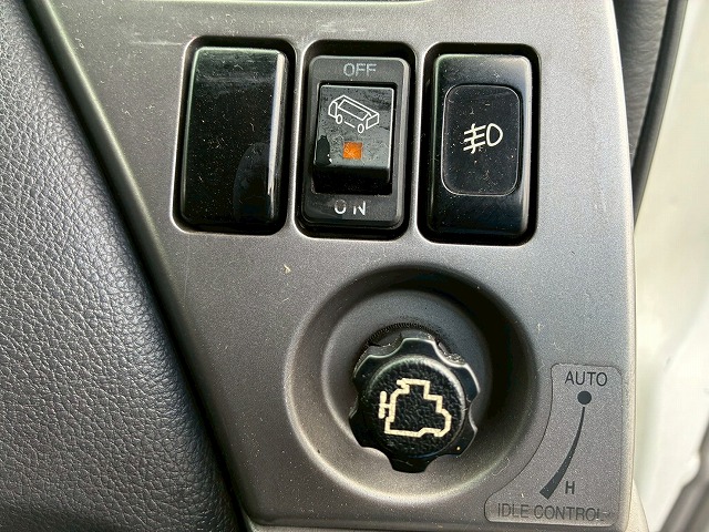 8×44軸低床2デフ後輪エアサス日本トレクスエスコット|中古トラックの販売・買取・査定のアイナビ