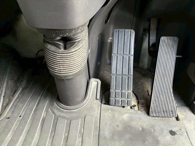 8×44軸低床2デフ後輪エアサス日本トレクスエスコット|中古トラックの販売・買取・査定のアイナビ