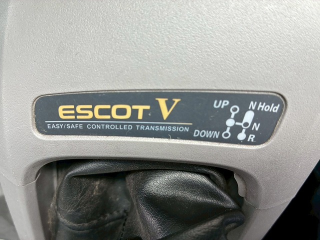 8×44軸低床2デフ後輪エアサス日本トレクスエスコット|中古トラックの販売・買取・査定のアイナビ