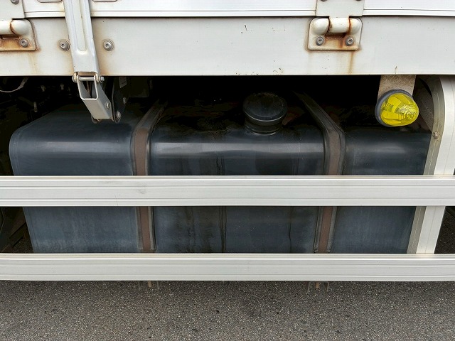 8×44軸低床2デフ後輪エアサス日本トレクスエスコット|中古トラックの販売・買取・査定のアイナビ