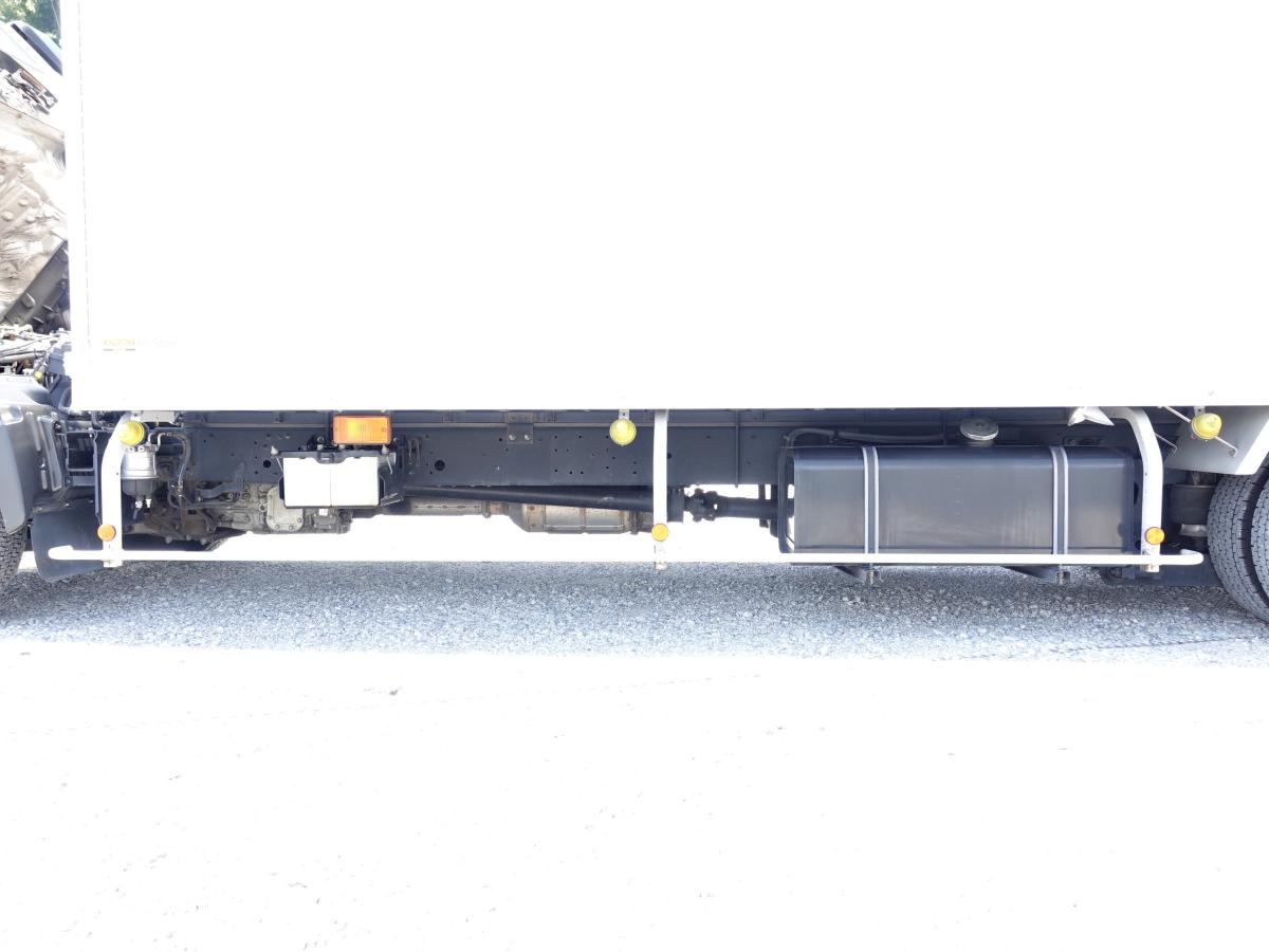 後輪エアサスアルミバン積載2750kg|中古トラックの販売・買取・査定のアイナビ