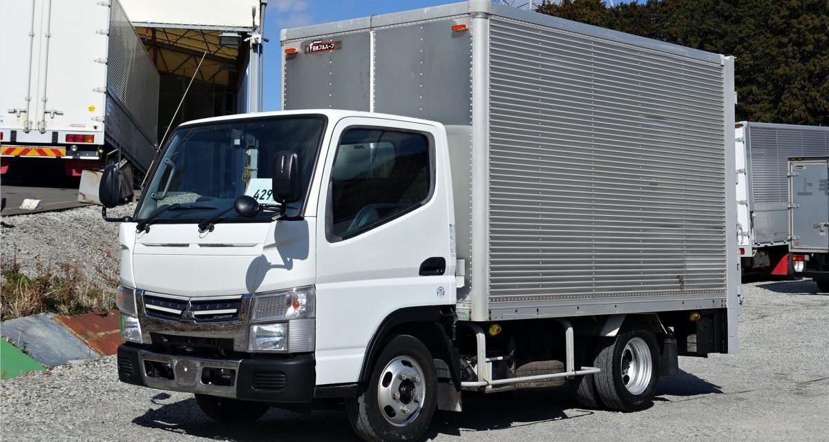 キャンター 垂直パワーゲート600kg標準キャブショートアルミバン|中古トラックの販売・買取・査定のアイナビ