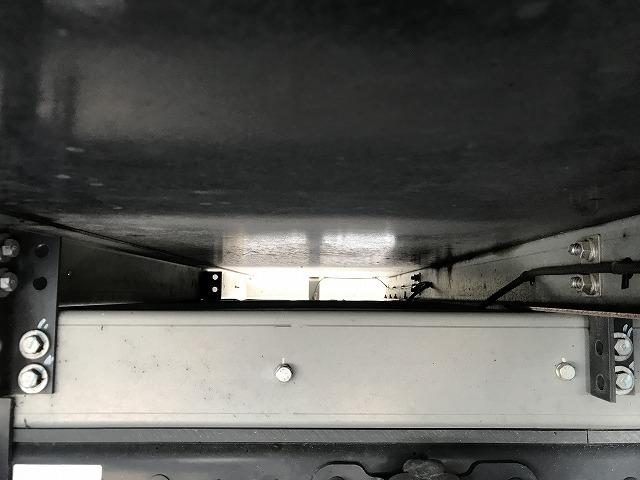 三菱ふそう バン車 キャンター|中古トラックの販売・買取・査定のアイナビ