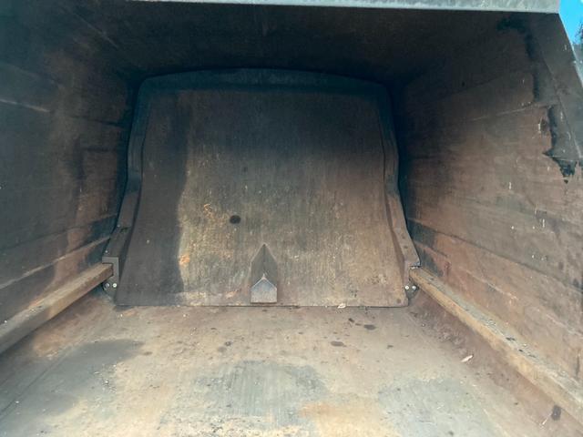 いすゞ|中古トラックの販売・買取・査定のアイナビ