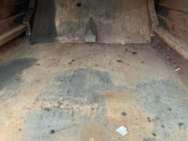 いすゞ|中古トラックの販売・買取・査定のアイナビ