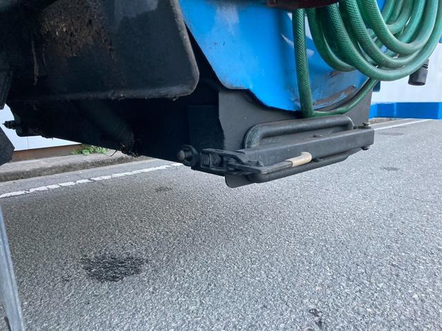 いすゞ|中古トラックの販売・買取・査定のアイナビ