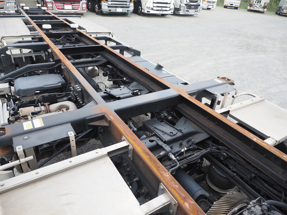 日野 シャーシ プロフィア|中古トラックの販売・買取・査定のアイナビ