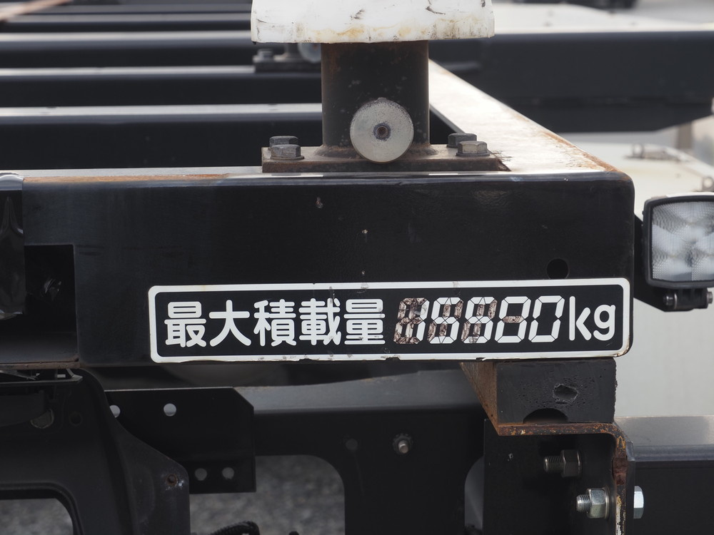 日野 シャーシ プロフィア|中古トラックの販売・買取・査定のアイナビ