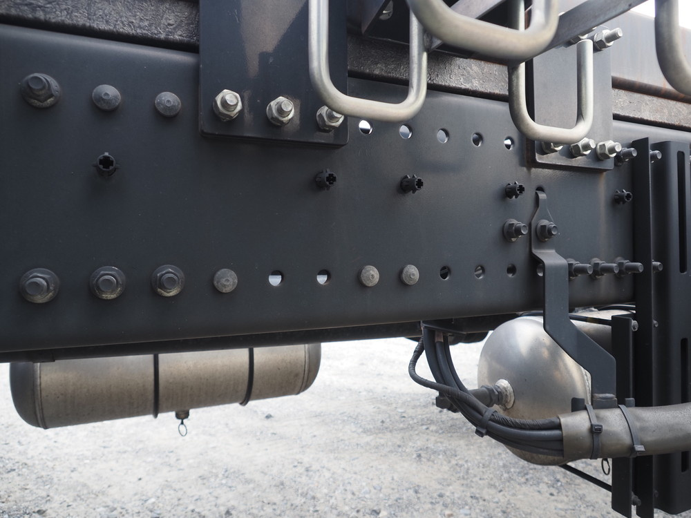 日野 シャーシ プロフィア|中古トラックの販売・買取・査定のアイナビ