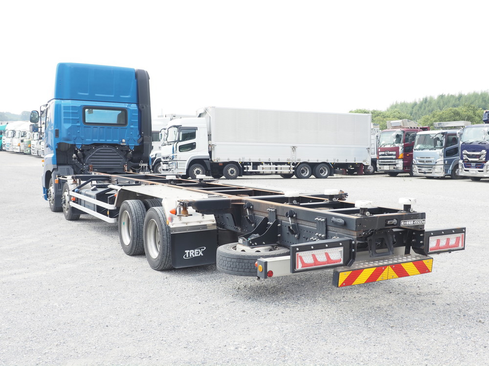 日野 シャーシ プロフィア|中古トラックの販売・買取・査定のアイナビ