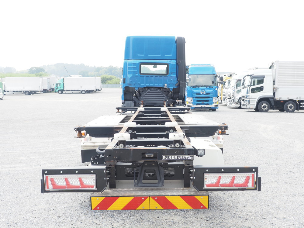 日野 シャーシ プロフィア|中古トラックの販売・買取・査定のアイナビ