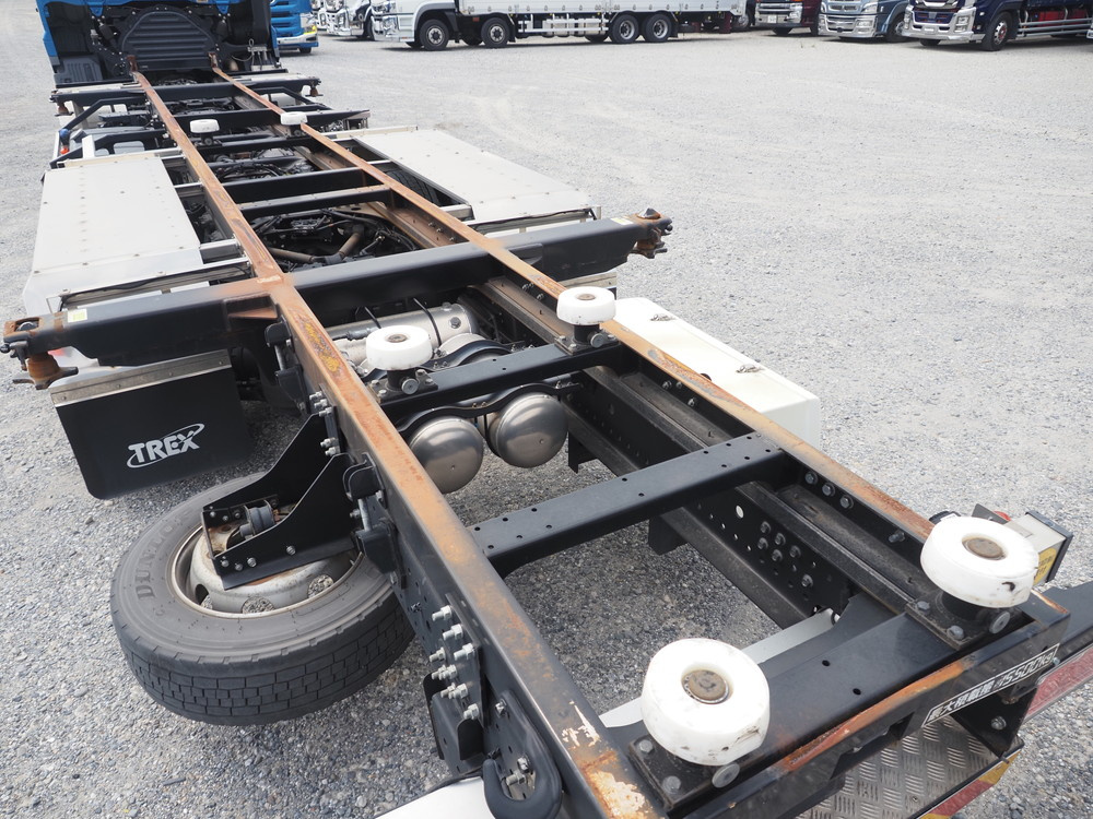 日野 シャーシ プロフィア|中古トラックの販売・買取・査定のアイナビ