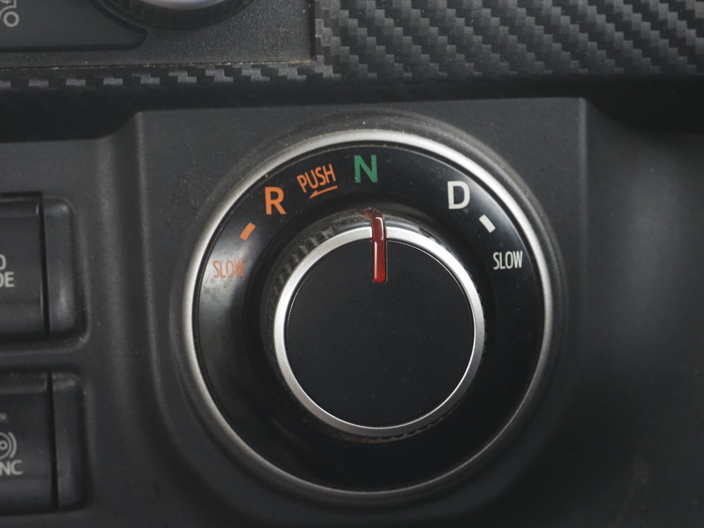 日野 シャーシ プロフィア|中古トラックの販売・買取・査定のアイナビ