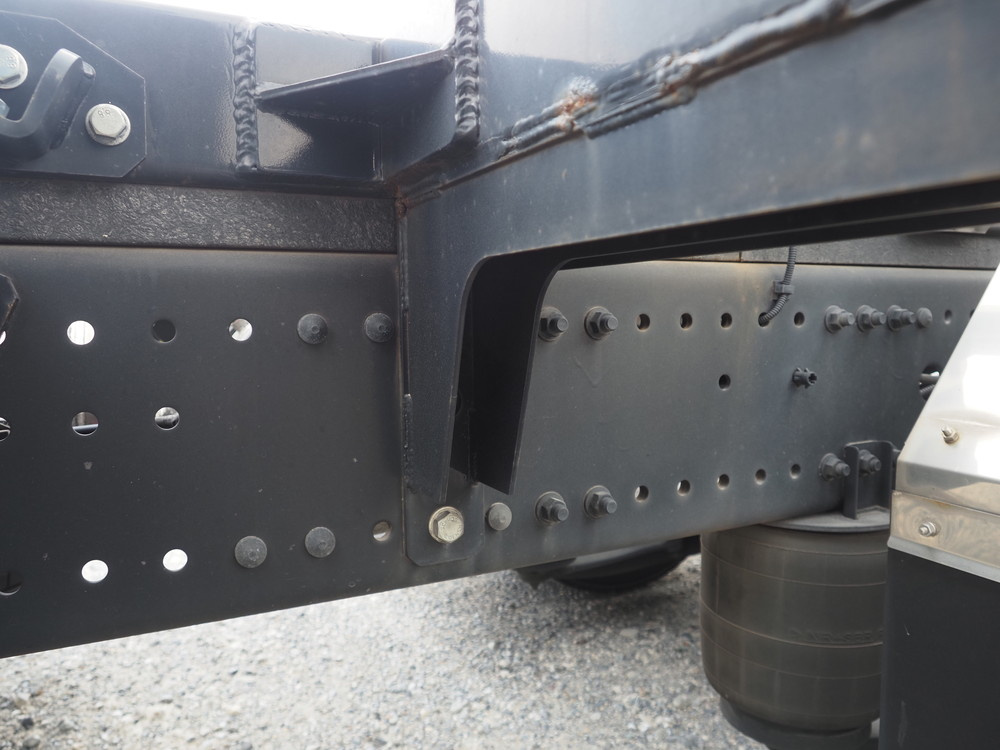 日野 シャーシ プロフィア|中古トラックの販売・買取・査定のアイナビ