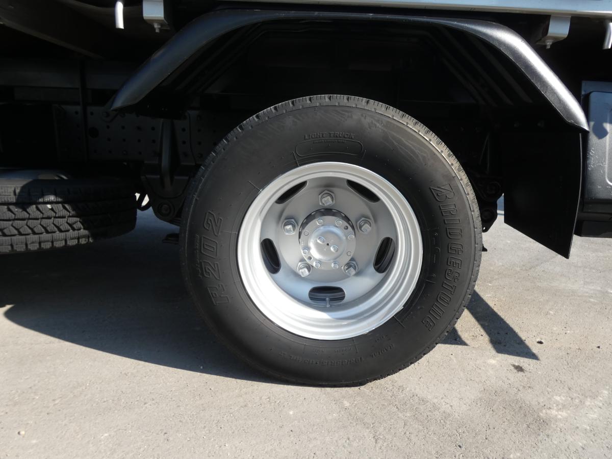 H25 キャンター2トン 平ボディ オートマ ETC250919|中古トラックの販売・買取・査定のアイナビ