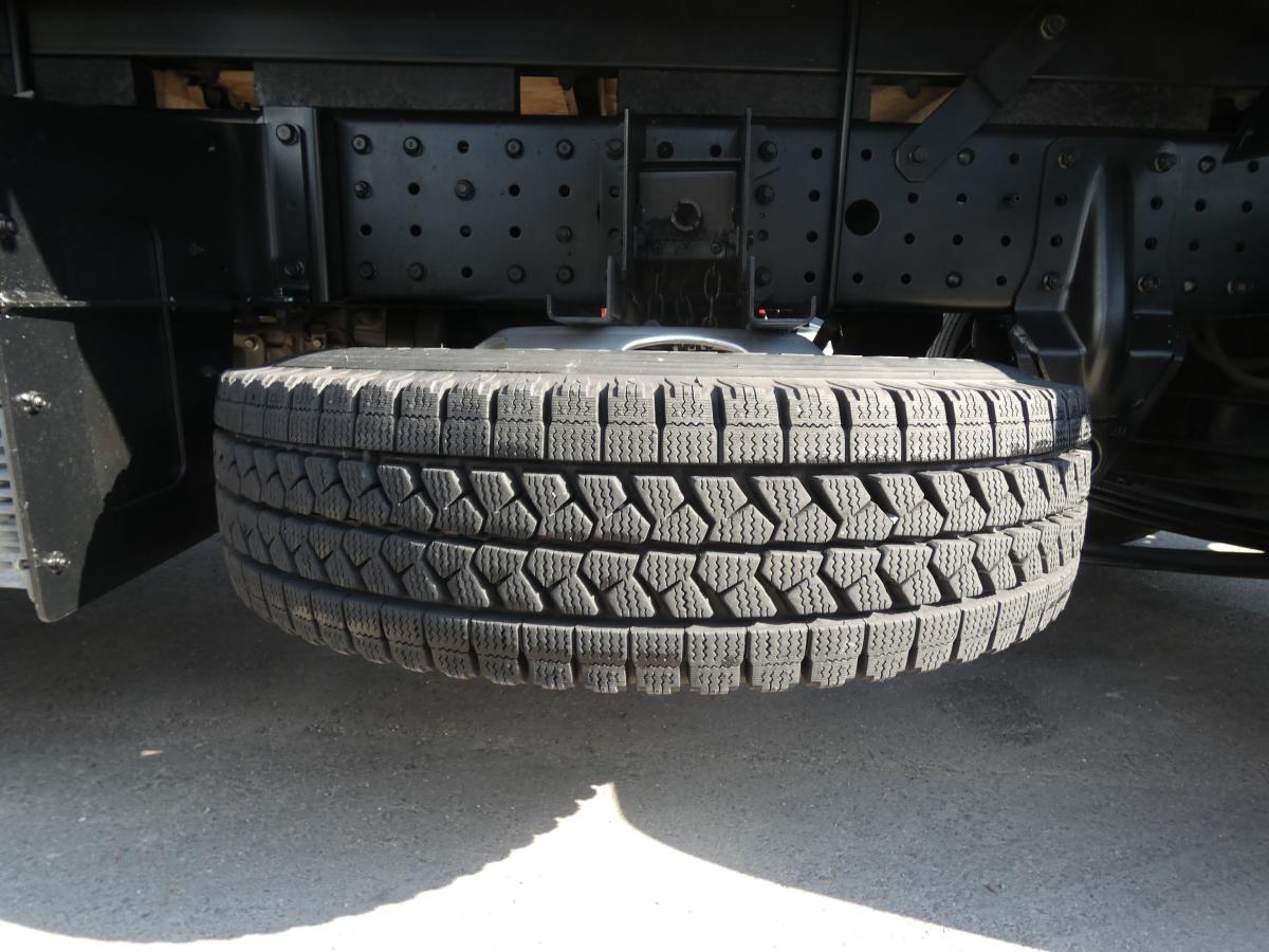 H25 キャンター2トン 平ボディ オートマ ETC250919|中古トラックの販売・買取・査定のアイナビ