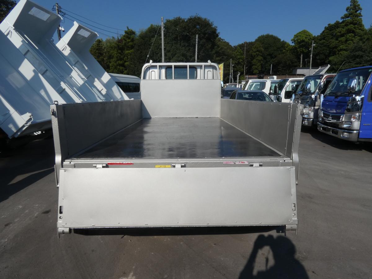 H25 キャンター2トン 平ボディ オートマ ETC250919|中古トラックの販売・買取・査定のアイナビ