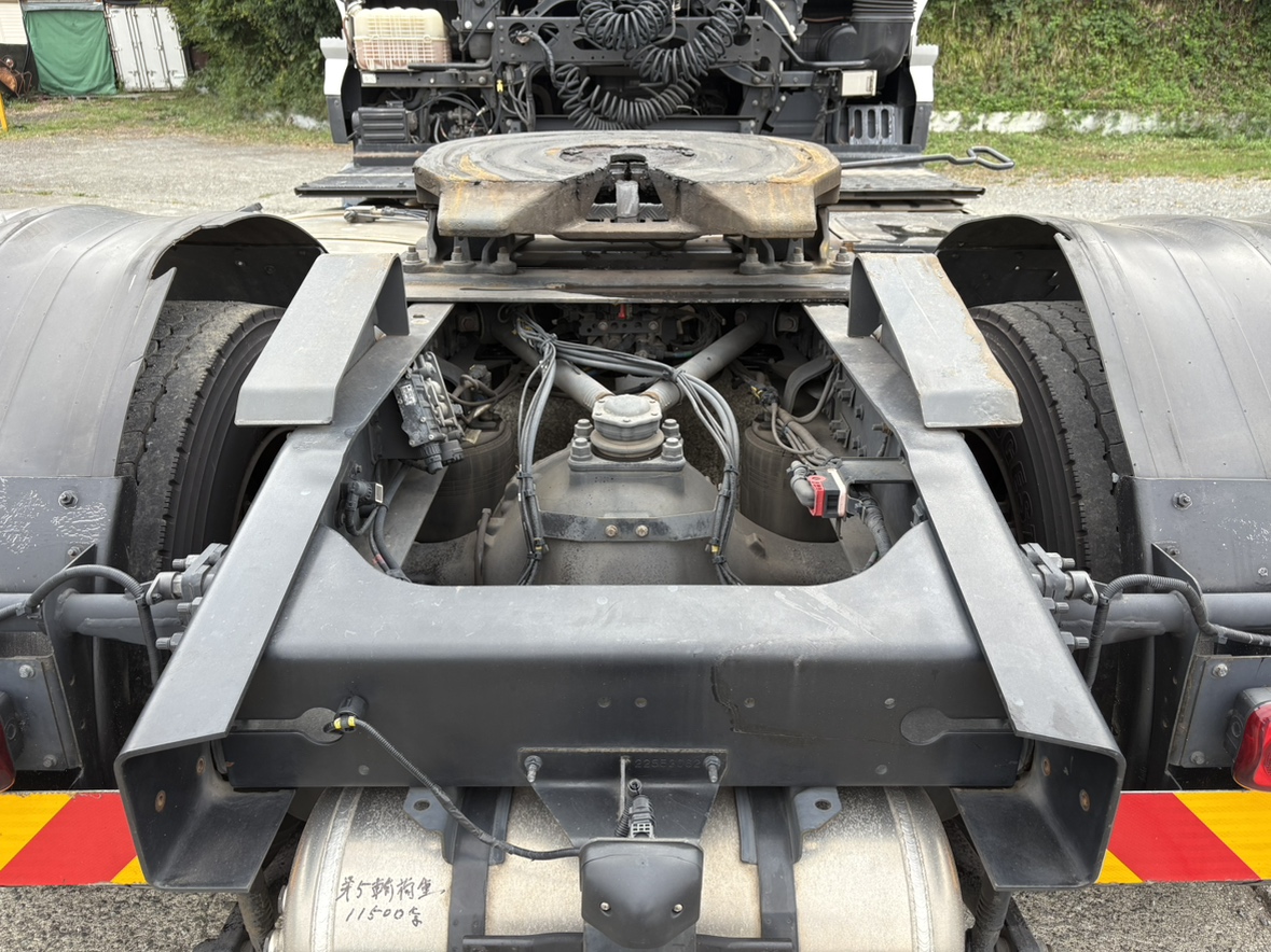 H31年式、クオン、ハイルーフトラクタ、車検付|中古トラックの販売・買取・査定のアイナビ