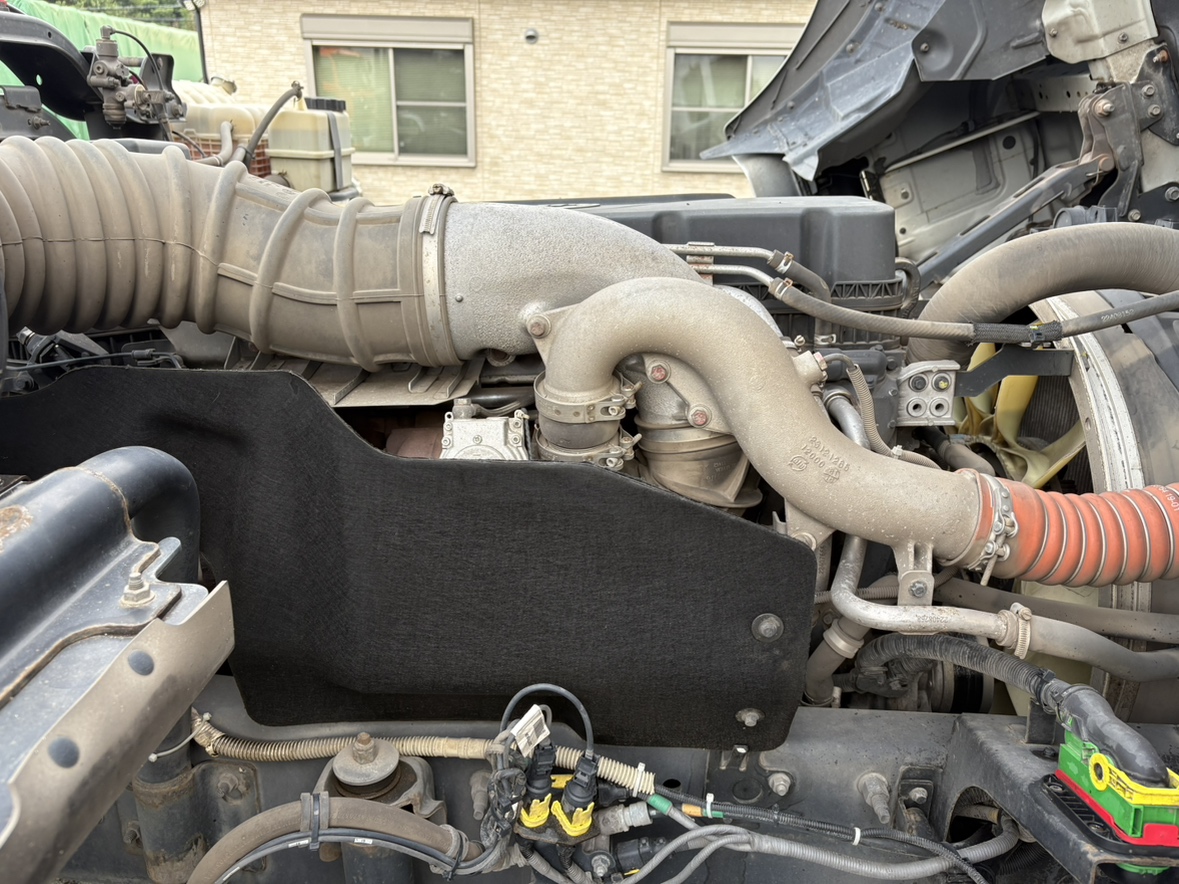 H31年式、クオン、ハイルーフトラクタ、車検付|中古トラックの販売・買取・査定のアイナビ