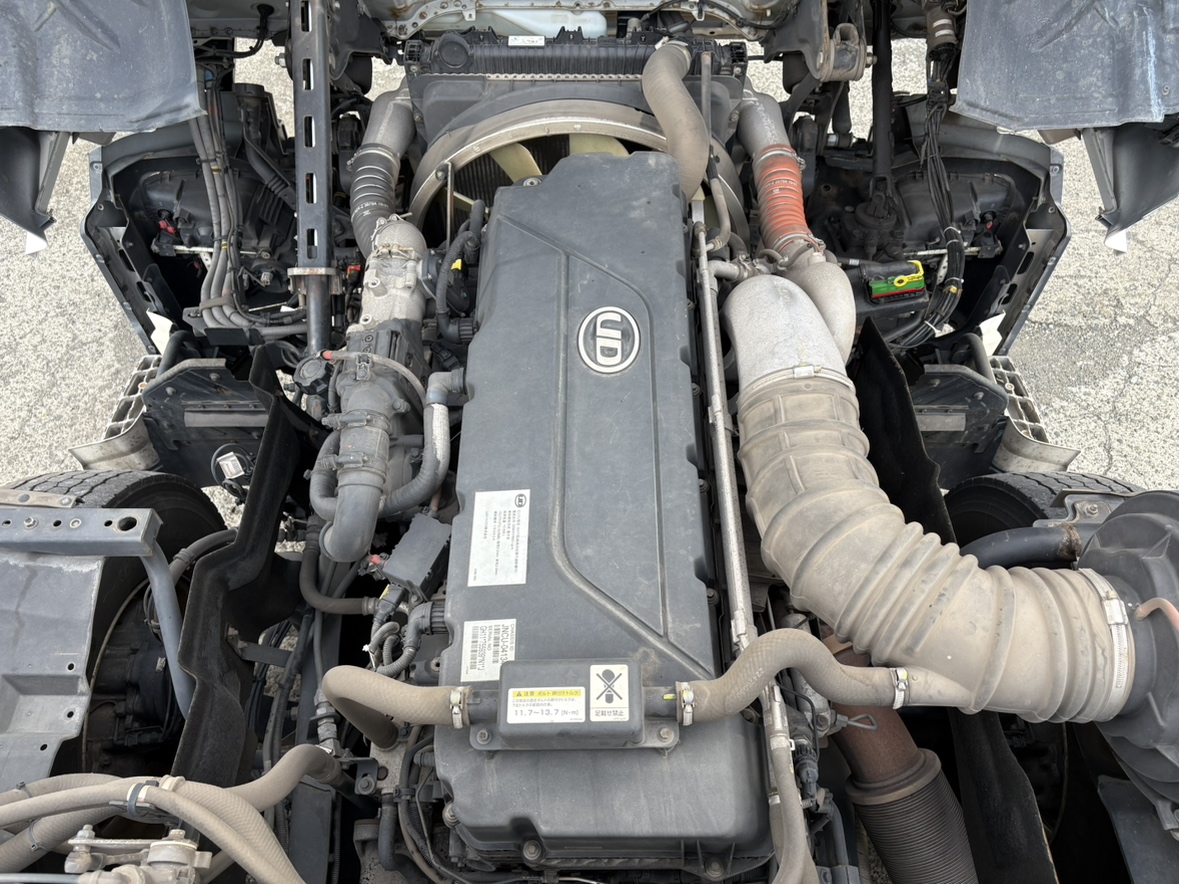 H31年式、クオン、ハイルーフトラクタ、車検付|中古トラックの販売・買取・査定のアイナビ