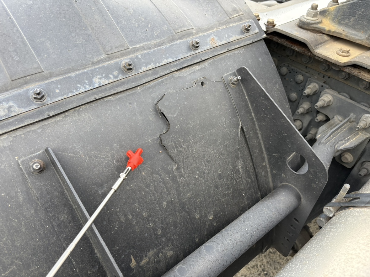 H31年式、クオン、ハイルーフトラクタ、車検付|中古トラックの販売・買取・査定のアイナビ