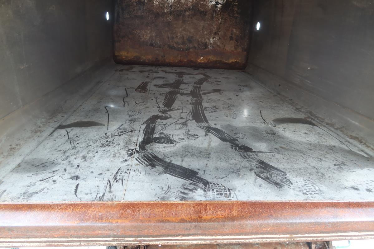 ワイド幅 巻き込みパッカー車 新明和製7.3立米 積載2550kg|中古トラックの販売・買取・査定のアイナビ