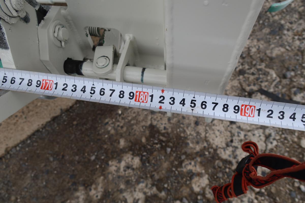 ワイド幅 巻き込みパッカー車 新明和製7.3立米 積載2550kg|中古トラックの販売・買取・査定のアイナビ