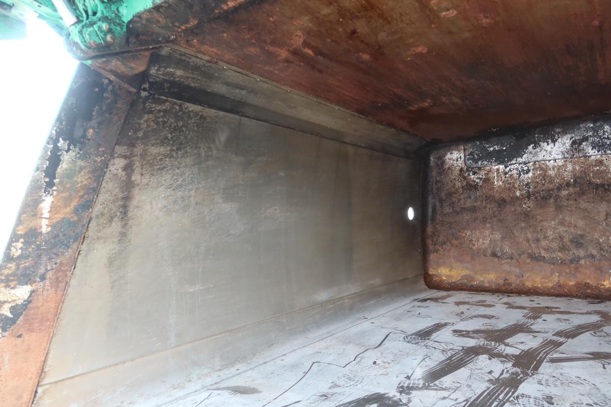 ワイド幅 巻き込みパッカー車 新明和製7.3立米 積載2550kg|中古トラックの販売・買取・査定のアイナビ