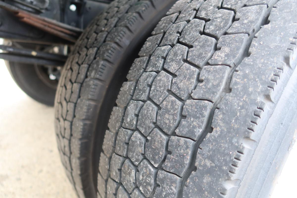 ワイド幅 巻き込みパッカー車 新明和製7.3立米 積載2550kg|中古トラックの販売・買取・査定のアイナビ