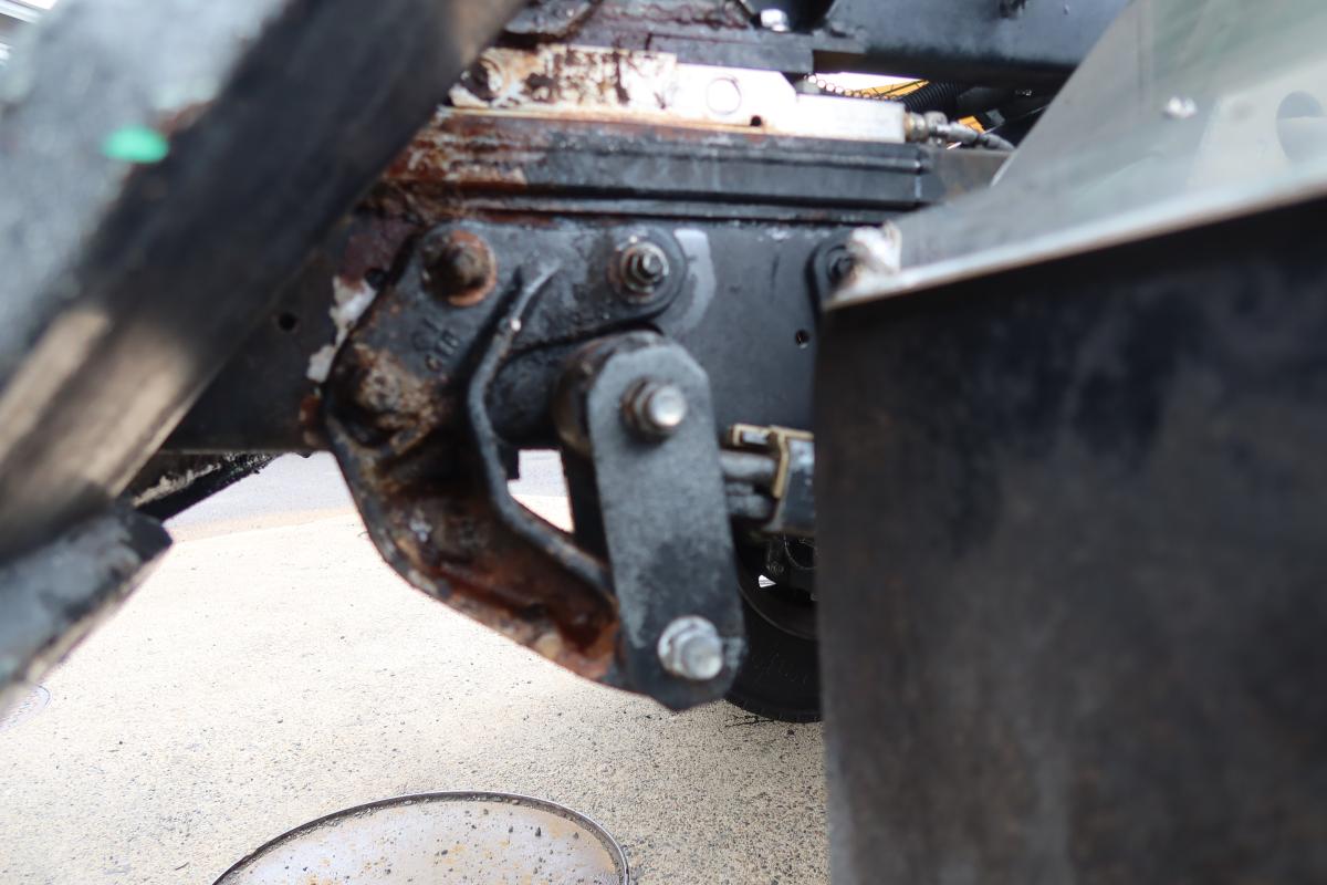 ワイド幅 巻き込みパッカー車 新明和製7.3立米 積載2550kg|中古トラックの販売・買取・査定のアイナビ