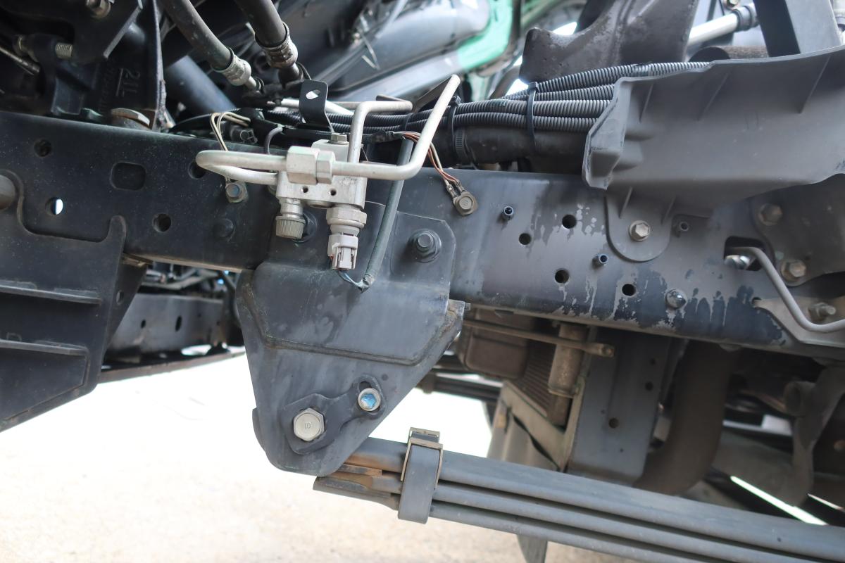 ワイド幅 巻き込みパッカー車 新明和製7.3立米 積載2550kg|中古トラックの販売・買取・査定のアイナビ