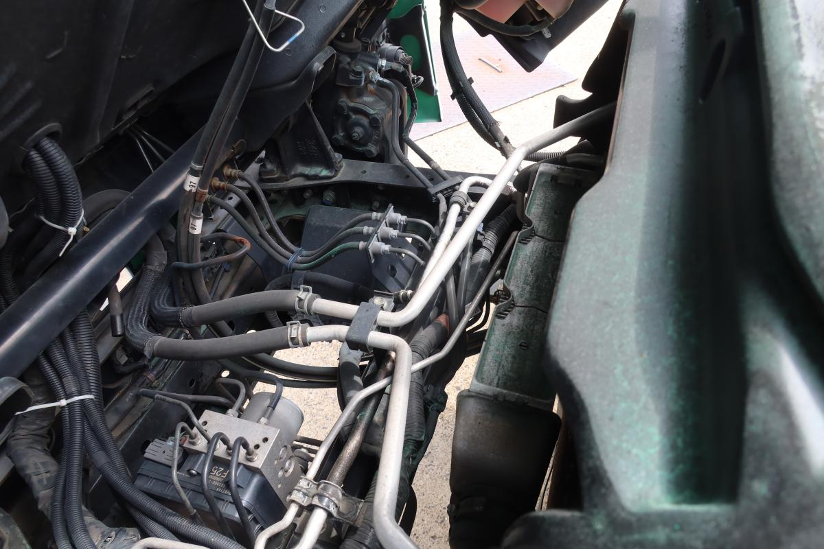 ワイド幅 巻き込みパッカー車 新明和製7.3立米 積載2550kg|中古トラックの販売・買取・査定のアイナビ