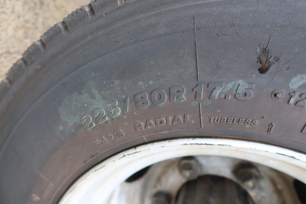 ワイド幅 巻き込みパッカー車 新明和製7.3立米 積載2550kg|中古トラックの販売・買取・査定のアイナビ