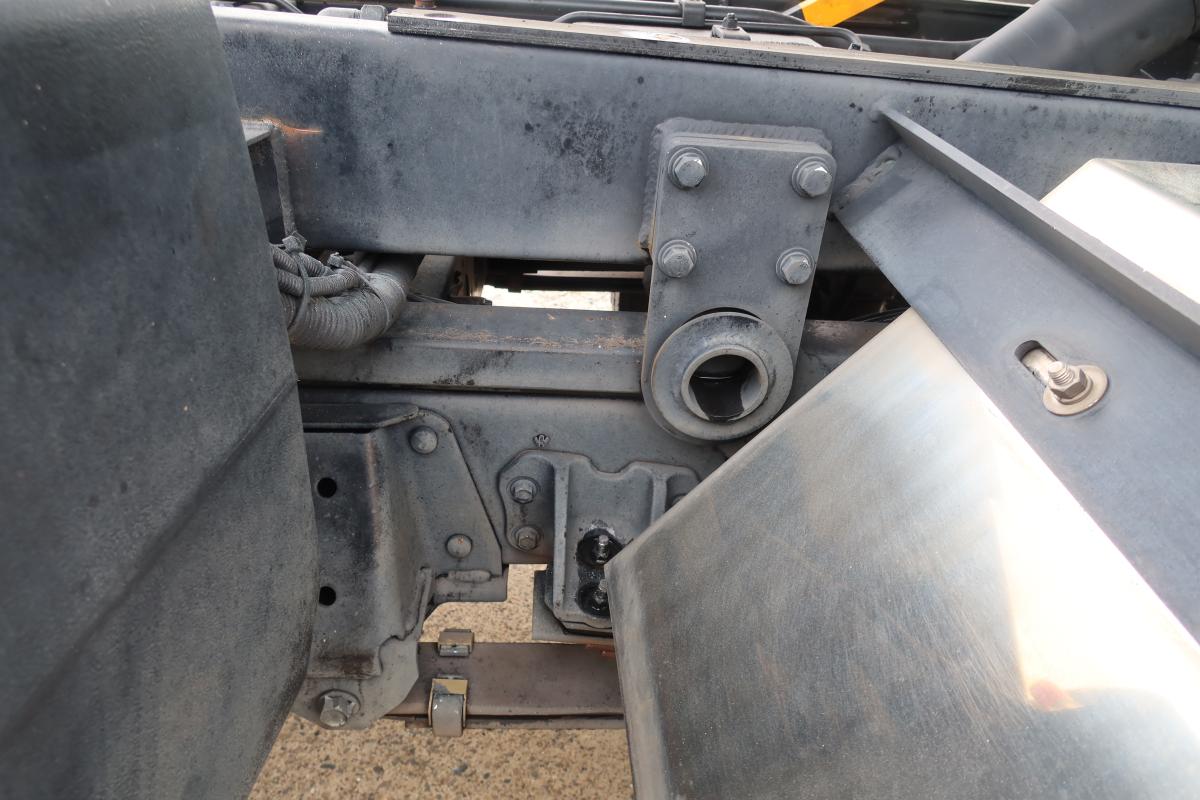 ワイド幅 巻き込みパッカー車 新明和製7.3立米 積載2550kg|中古トラックの販売・買取・査定のアイナビ