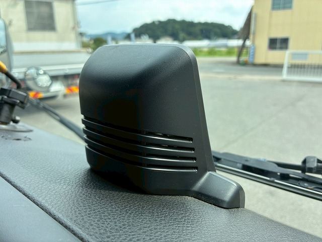 保証対象車両東プレR404AXV32L0C-P左サイド扉2t3t6.5t|中古トラックの販売・買取・査定のアイナビ