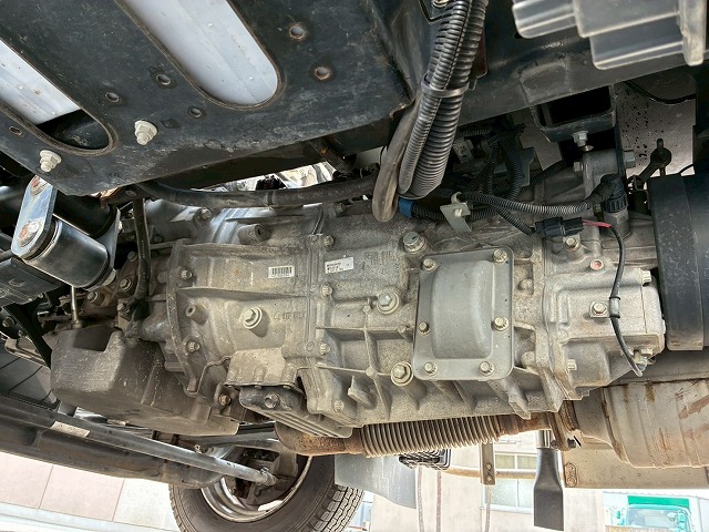 保証対象車両東プレR404AXV32L0C-P左サイド扉2t3t6.5t|中古トラックの販売・買取・査定のアイナビ