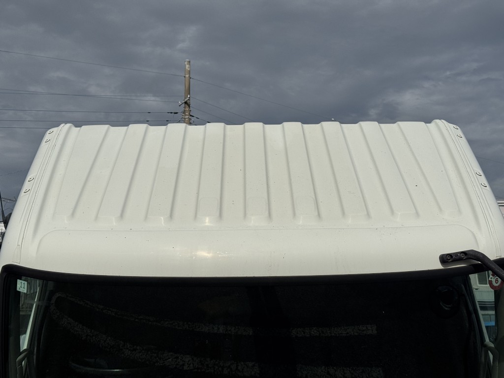 吊t数2.9t吊4段ブーム古河ユニックラジコンAT|中古トラックの販売・買取・査定のアイナビ