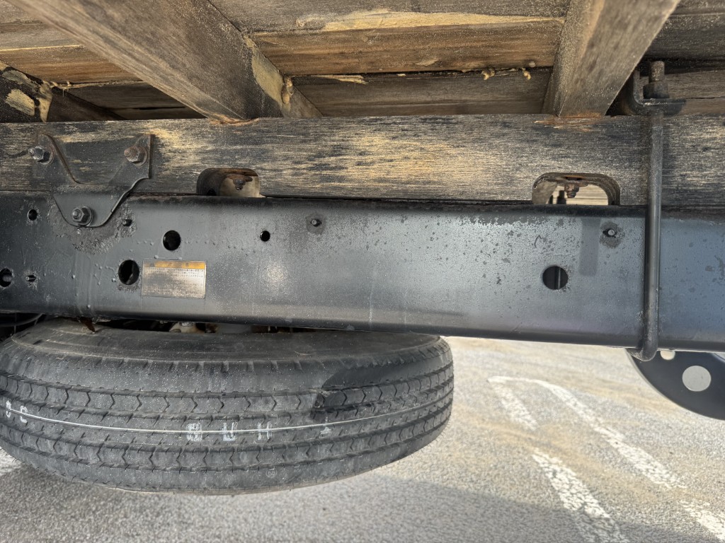 吊t数2.9t吊4段ブーム古河ユニックラジコンAT|中古トラックの販売・買取・査定のアイナビ