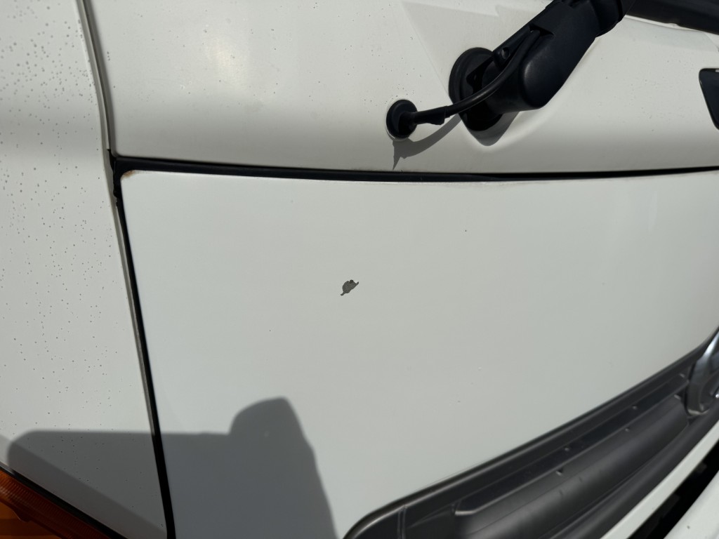 吊t数2.9t吊4段ブーム古河ユニックラジコンAT|中古トラックの販売・買取・査定のアイナビ