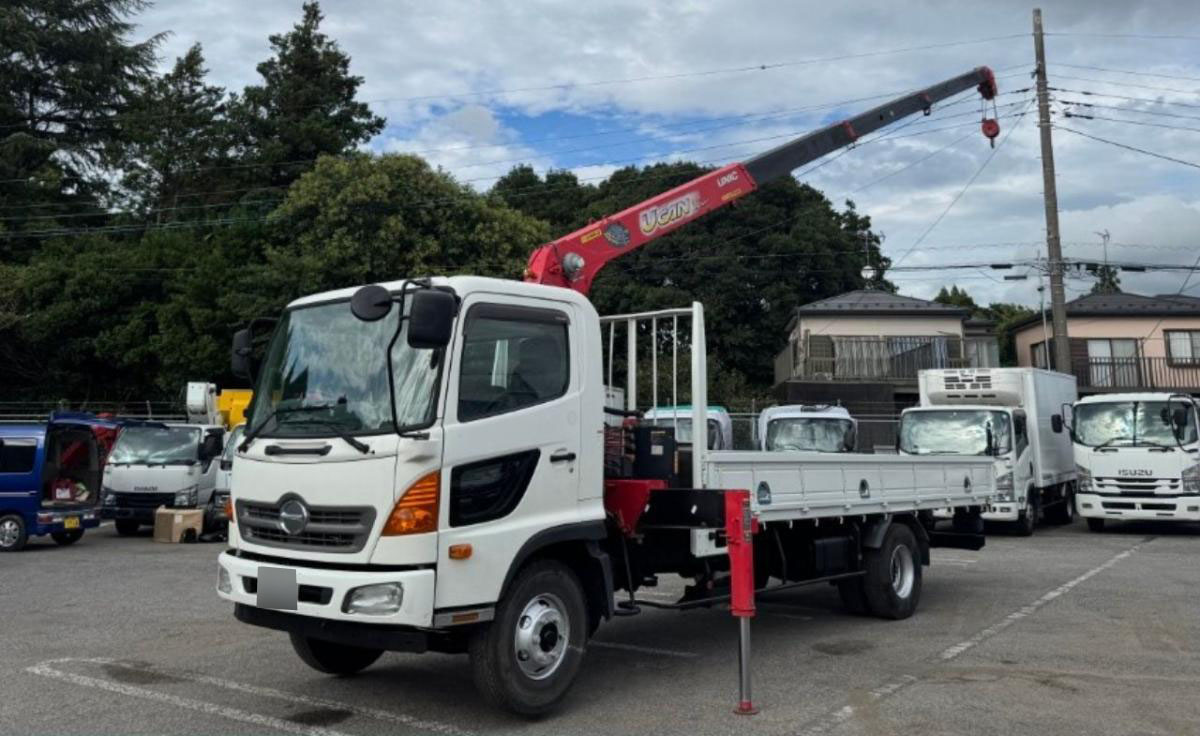 吊t数2.9t吊4段ブーム古河ユニックラジコンAT|中古トラックの販売・買取・査定のアイナビ