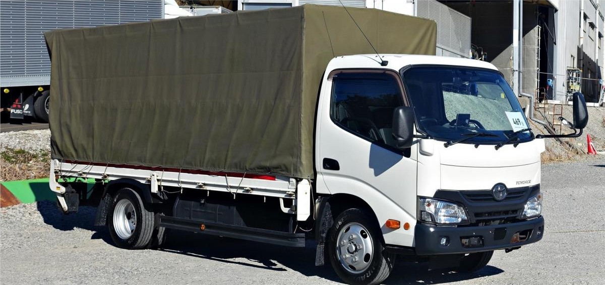 トヨエース 積載2tアーム式パワーゲート標準キャブロング幌バン平ボディー|中古トラックの販売・買取・査定のアイナビ
